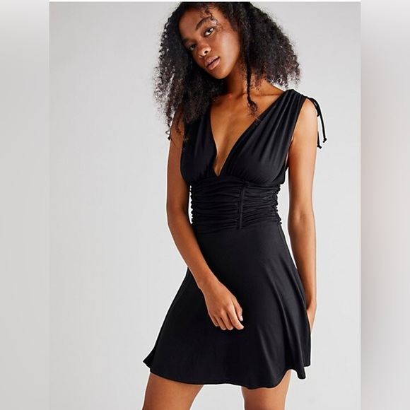 Free People Dresses & Skirts - Free People Beach Sweet Summer Mini Dress